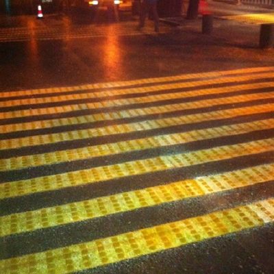 Máy đánh dấu đường dây đường nhiệt nhựa rung động tiếng ồn