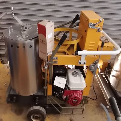 Máy đánh dấu đường phố bằng nhựa nhiệt với bể sơn 120L
